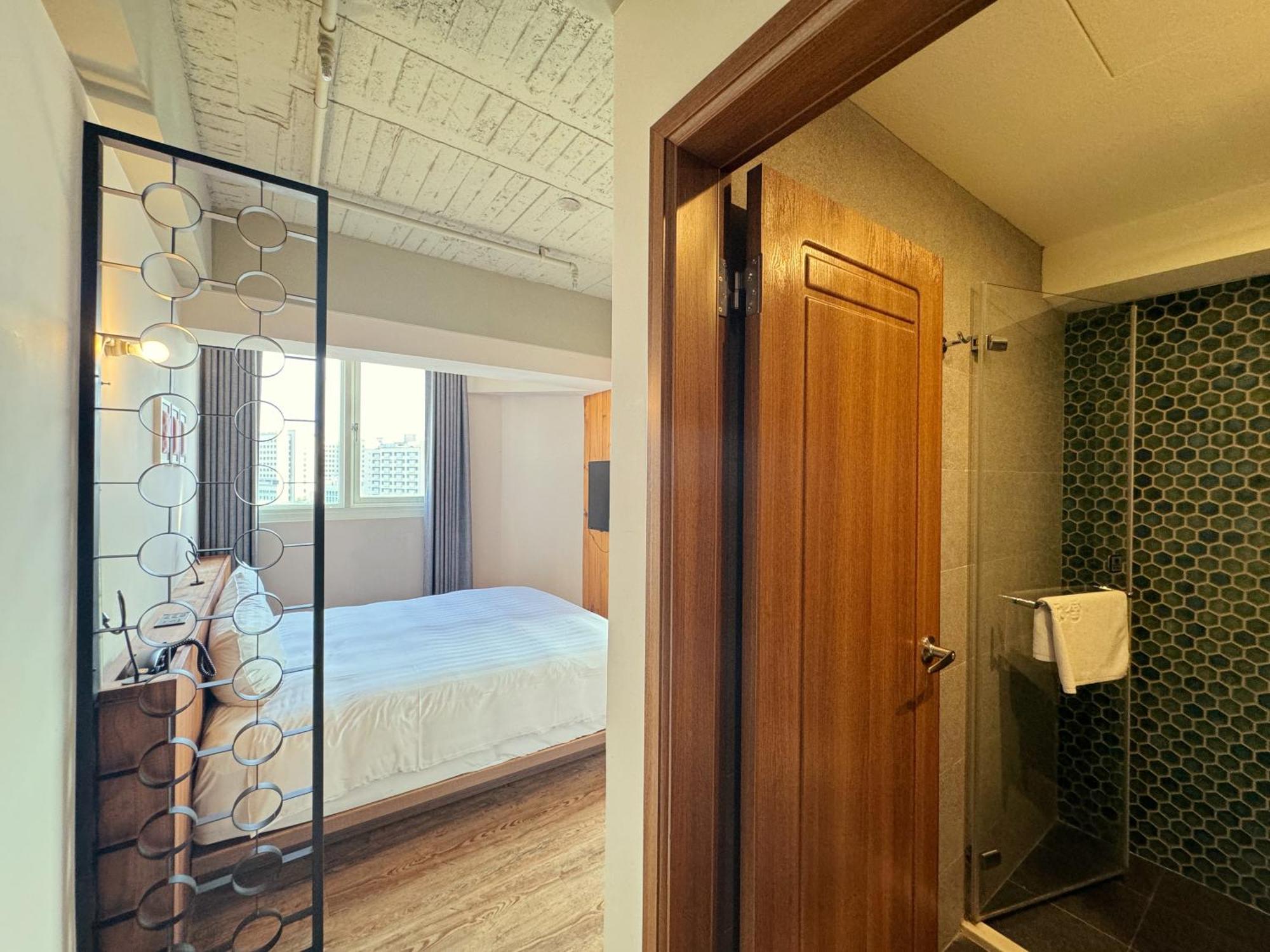 Roaders Hotel Tainan Chengda Ruang foto