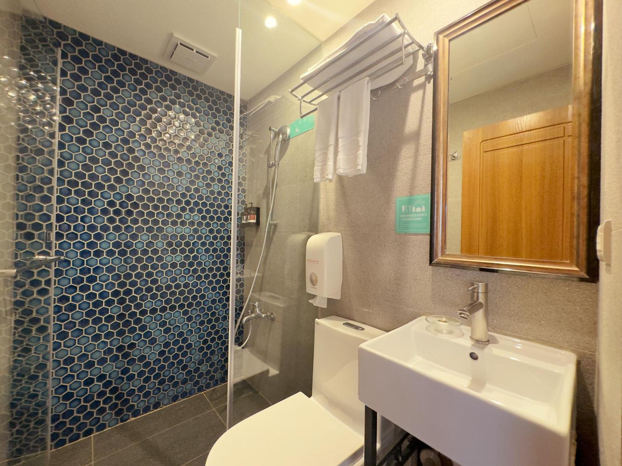Roaders Hotel Tainan Chengda Ruang foto